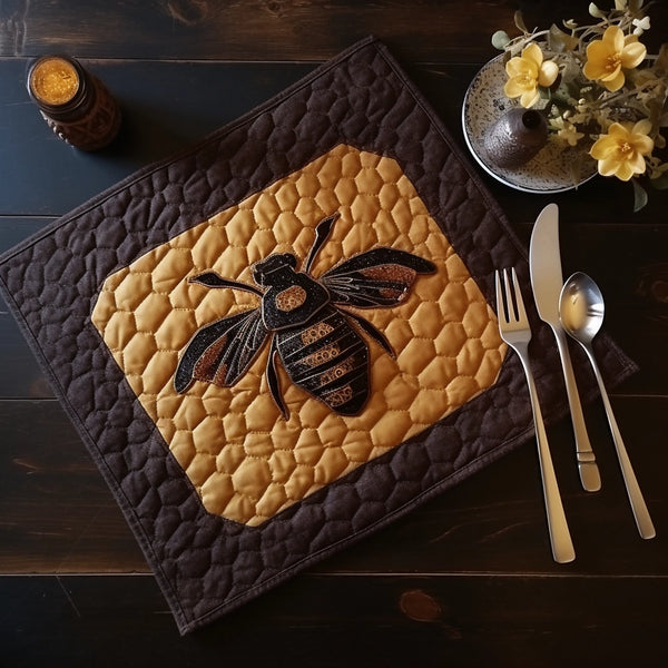 Bee TAI080324097 Quilted Placemats