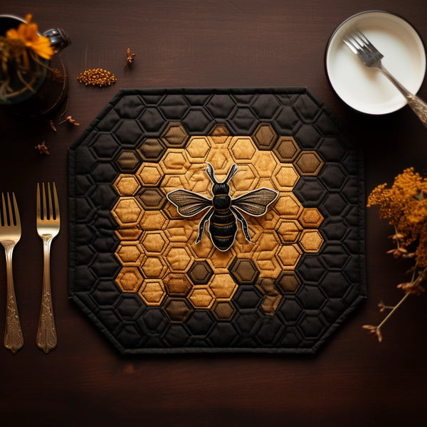 Bee TAI080324098 Quilted Placemats